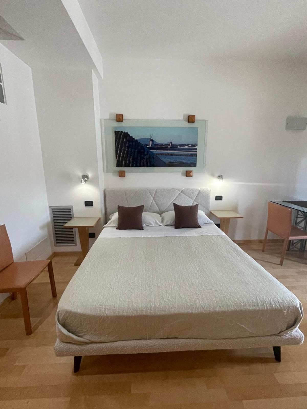 Ferienwohnung Garibaldi Citta' Trapani Exterior foto